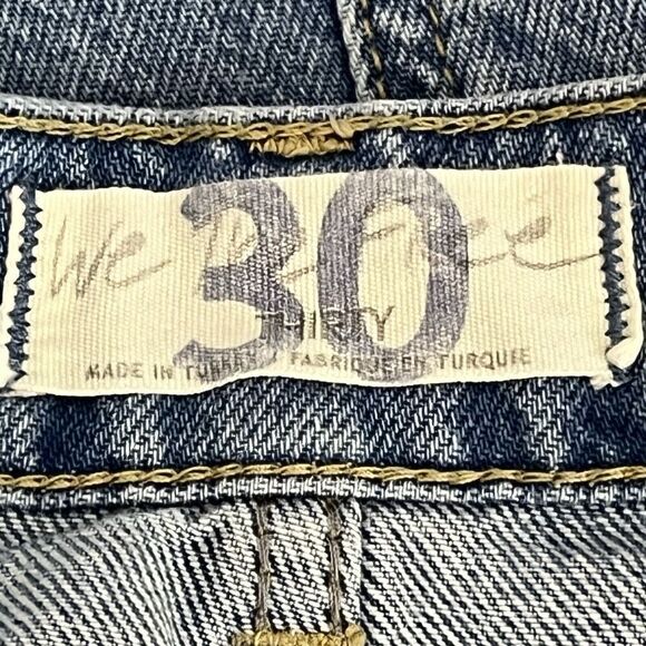 We The Free People Sz 30 Hallie Denim Mini Skirt Distressed Raw Hem 100% Cotton - Picture 9 of 10
